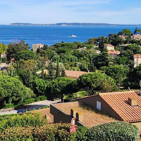 T2 Pour 4 Personnes Avec Terrasse, Vue Mer, Parking - Fr-1-803-36 Apartment Le Lavandou